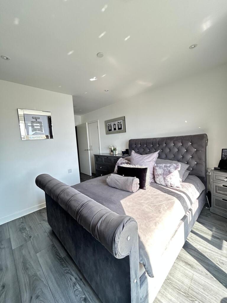 Additional property image - Salt Marsh Road, Shoreham-by-sea, BN43