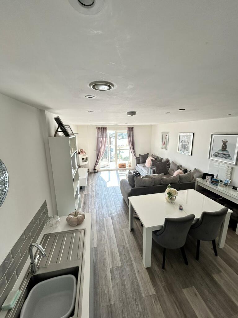 Additional property image - Salt Marsh Road, Shoreham-by-sea, BN43