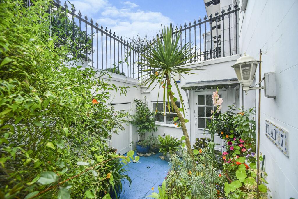 Additional property image - Sussex Square, Brighton, BN2