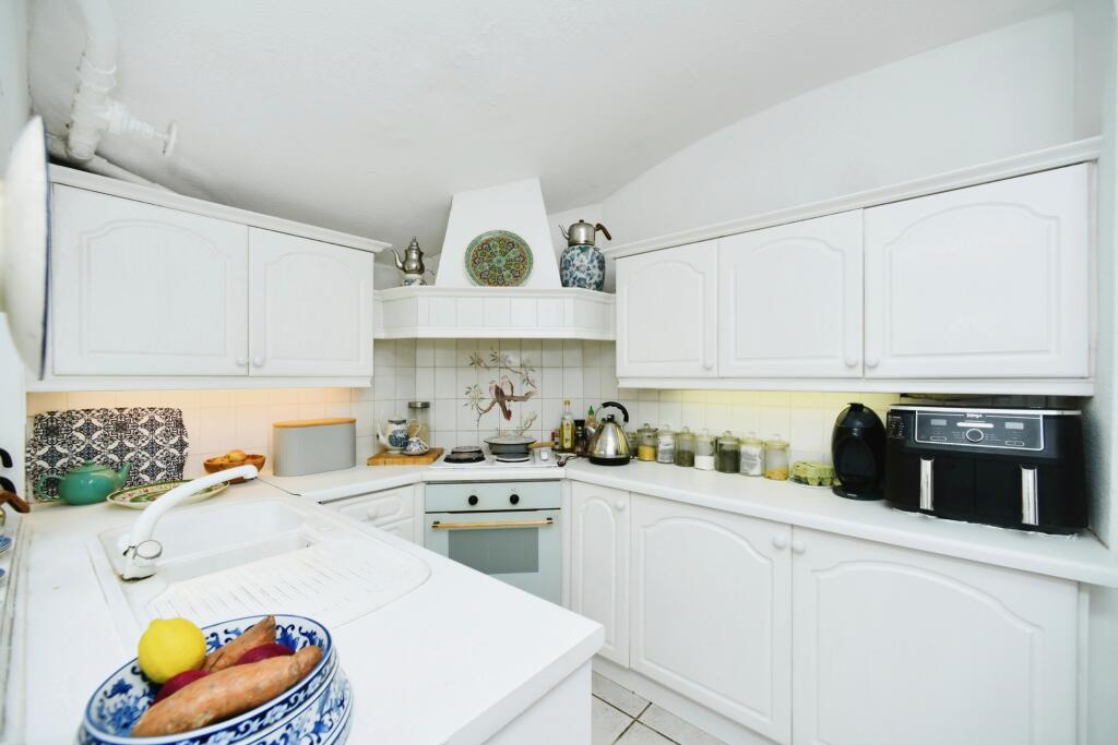 Additional property image - Sussex Square, Brighton, BN2
