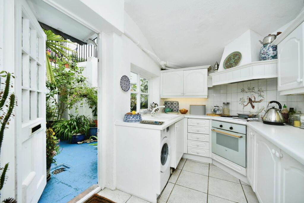 Additional property image - Sussex Square, Brighton, BN2