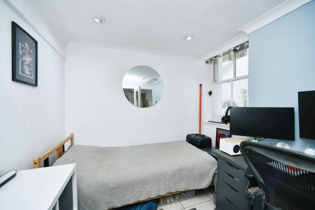 Additional property image - Sussex Square, Brighton, BN2