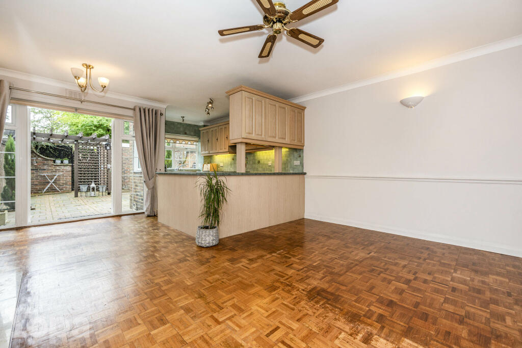 Additional property image - Regency Way, Bexleyheath, DA6