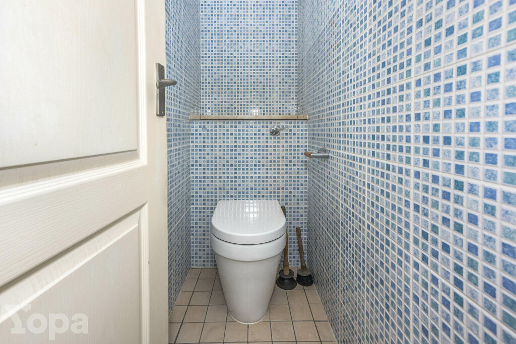 Additional property image - Regency Way, Bexleyheath, DA6