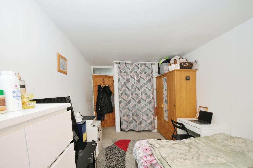 Additional property image - Selwyn Place, Orpington, BR5