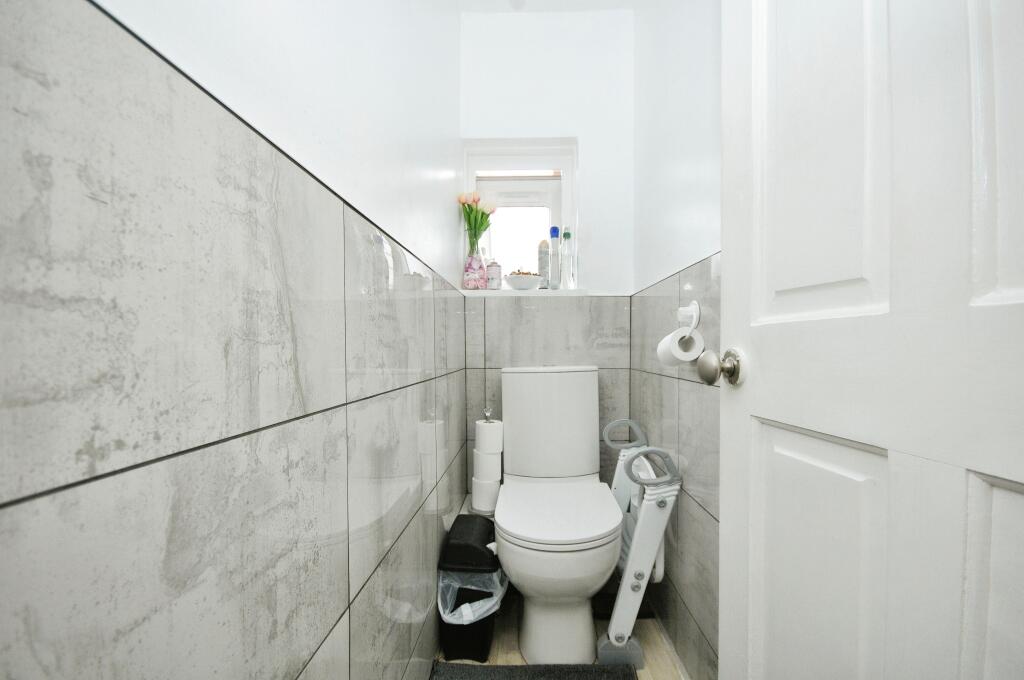 Additional property image - Selwyn Place, Orpington, BR5