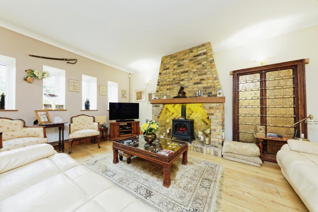Additional property image - Dent-de-lion Court, Margate, CT9