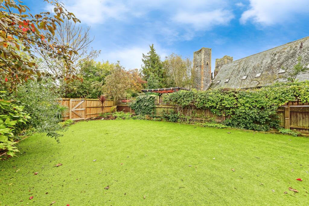 Additional property image - Dent-de-lion Court, Margate, CT9