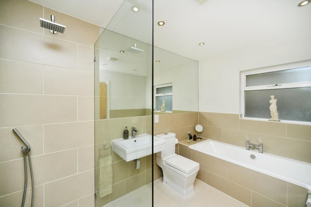 Additional property image - The Cliff, Brighton, BN2