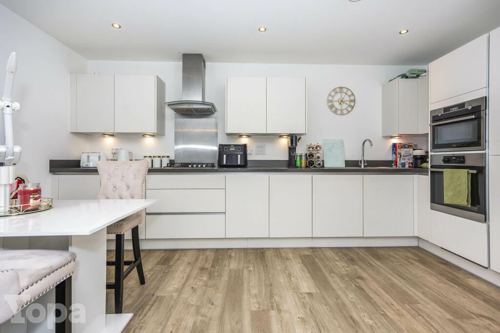 Additional property image - Ackers Drive, Swanscombe, DA10
