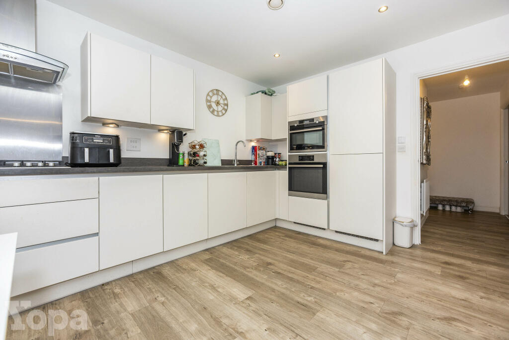 Additional property image - Ackers Drive, Swanscombe, DA10