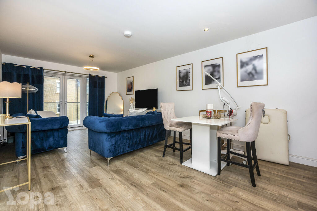 Additional property image - Ackers Drive, Swanscombe, DA10
