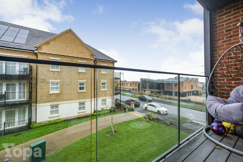 Additional property image - Ackers Drive, Swanscombe, DA10