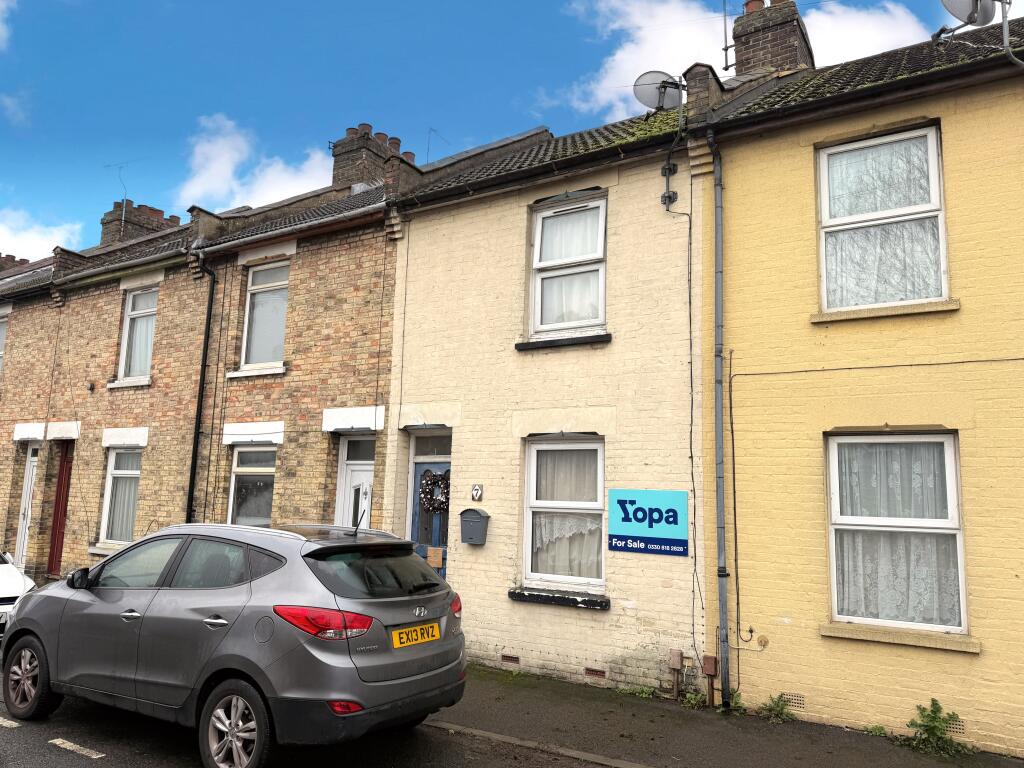 3 bedroom terraced house