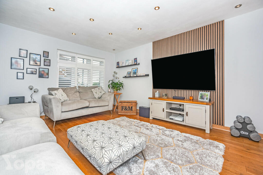Additional property image - High Street, Greenhithe, DA9