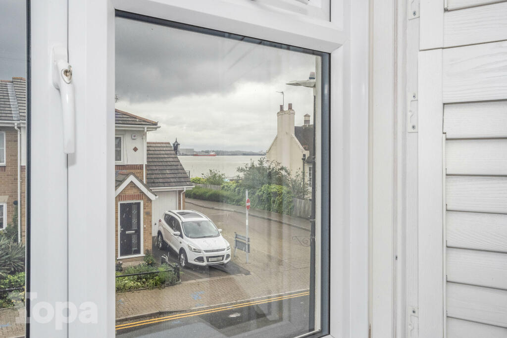 Additional property image - High Street, Greenhithe, DA9