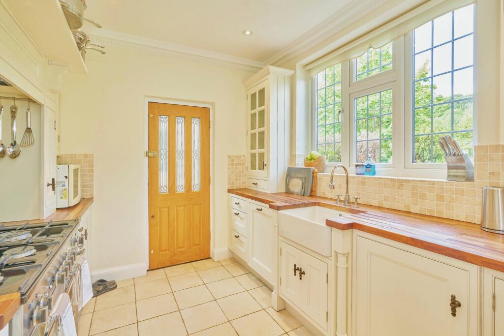 Additional property image - Croham Valley Road, South Croydon, CR2