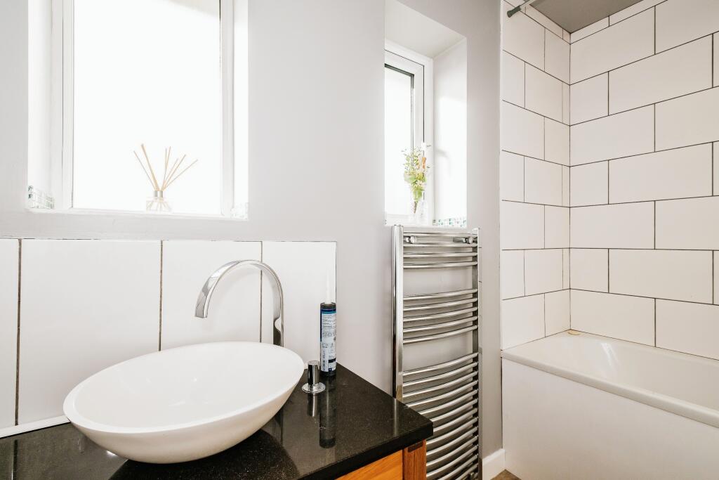 Additional property image - Clun Road, Littlehampton, BN17