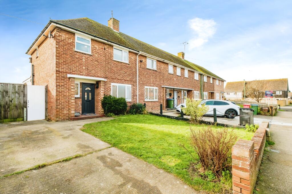 Additional property image - Clun Road, Littlehampton, BN17