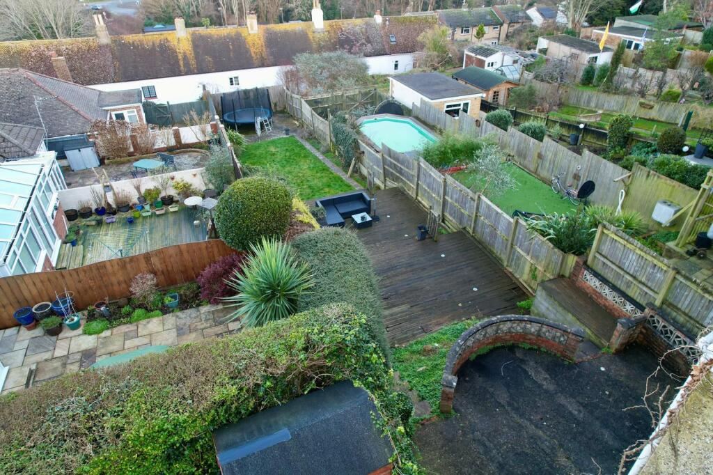 Additional property image - Fairway Crescent, Brighton, BN41