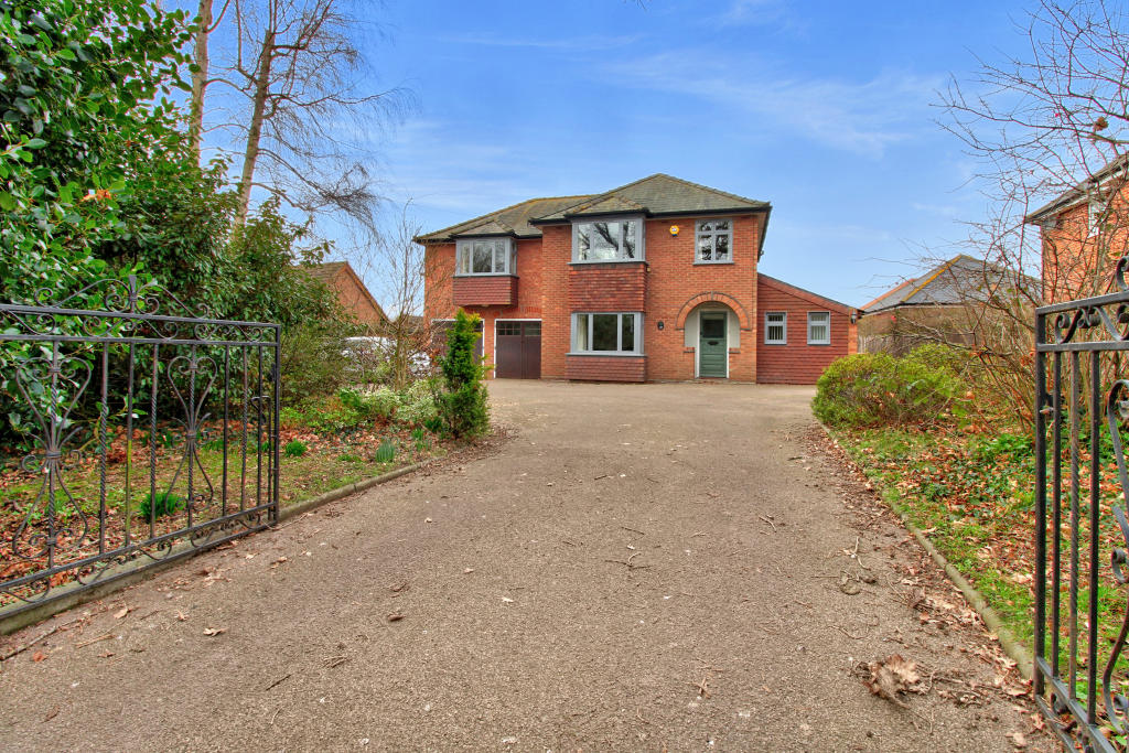 Main image of property: Victoria Hill, Eye, IP23