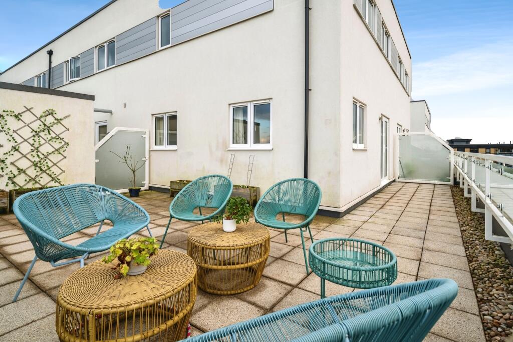 Additional property image - Bessemer Road, Welwyn Garden City, AL7