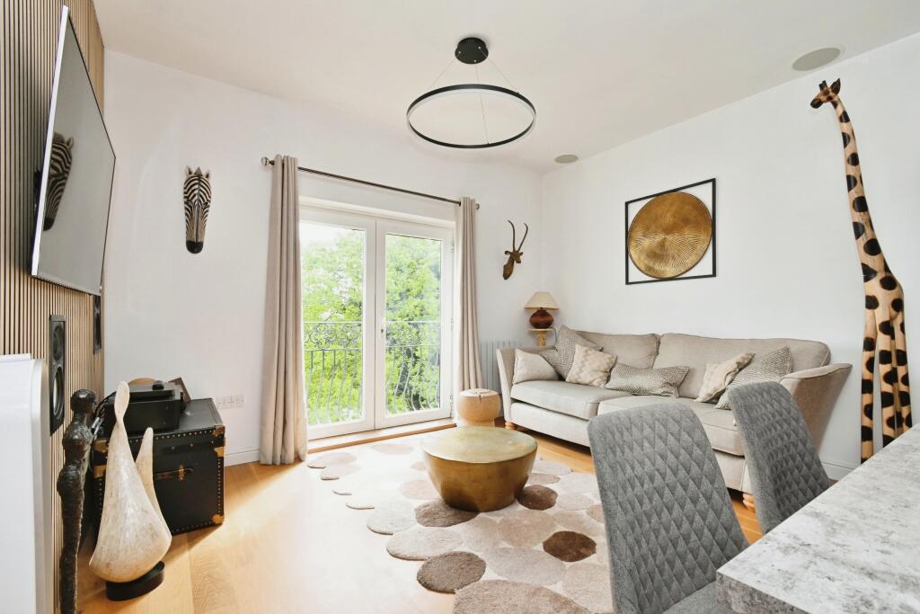 2 bedroom apartment for sale in Ensign Way, Diss, IP22