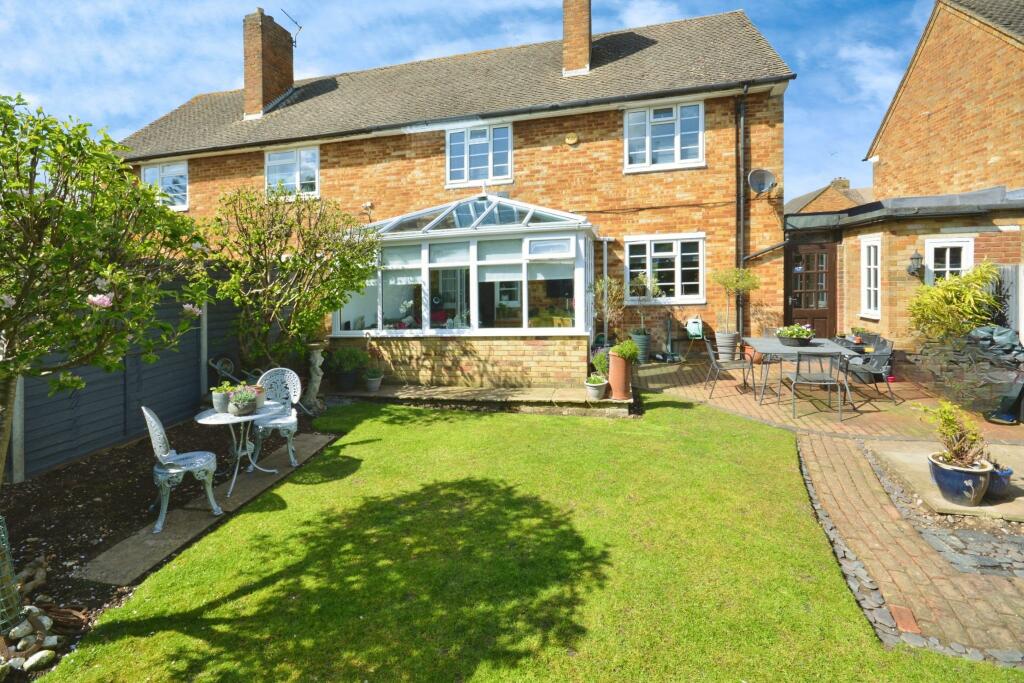 Additional property image - Raymonds Plain, Welwyn Garden City, AL7