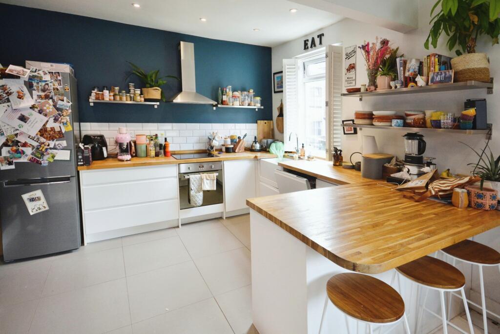 Additional property image - Bedford Road, St. Albans, AL1