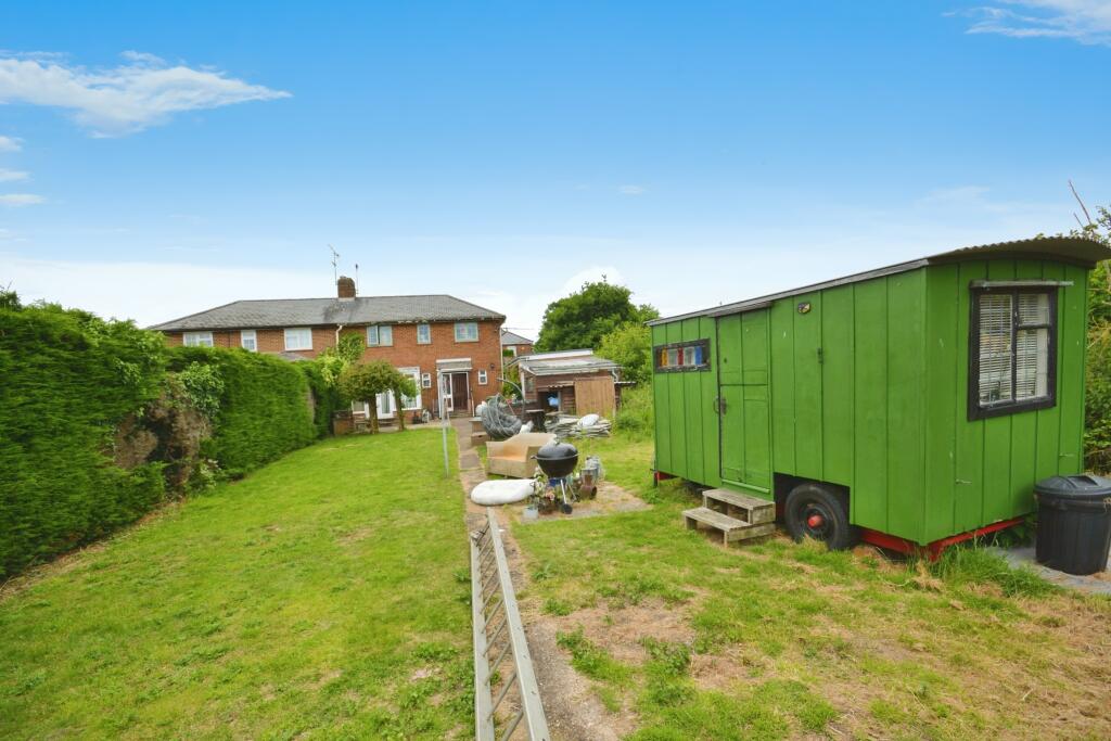 Additional property image - South Farm Cottages, Napsbury, St Albans, AL2