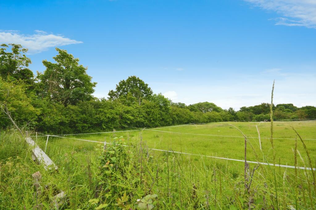Additional property image - South Farm Cottages, Napsbury, St Albans, AL2