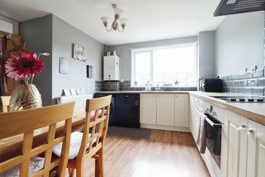 Additional property image - Fambridge Close, Maldon, CM9