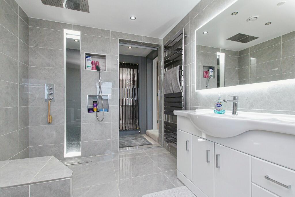 Additional property image - Lynn Rd, Chettisham, Ely, CB6