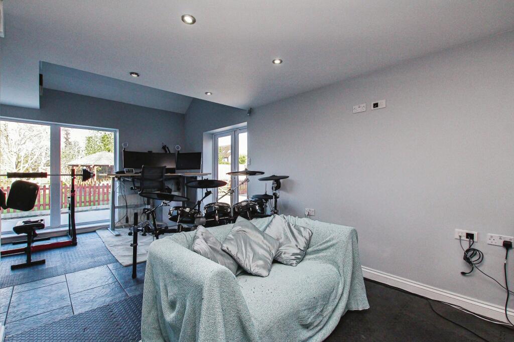 Additional property image - Lynn Rd, Chettisham, Ely, CB6
