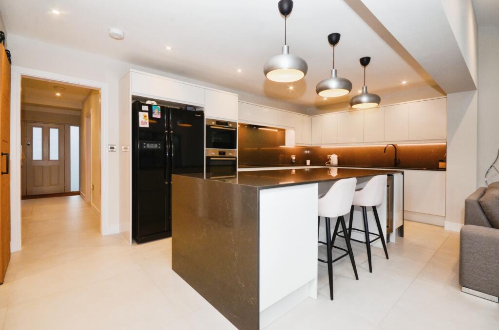 Additional property image - Caledon Road, St. Albans, AL2