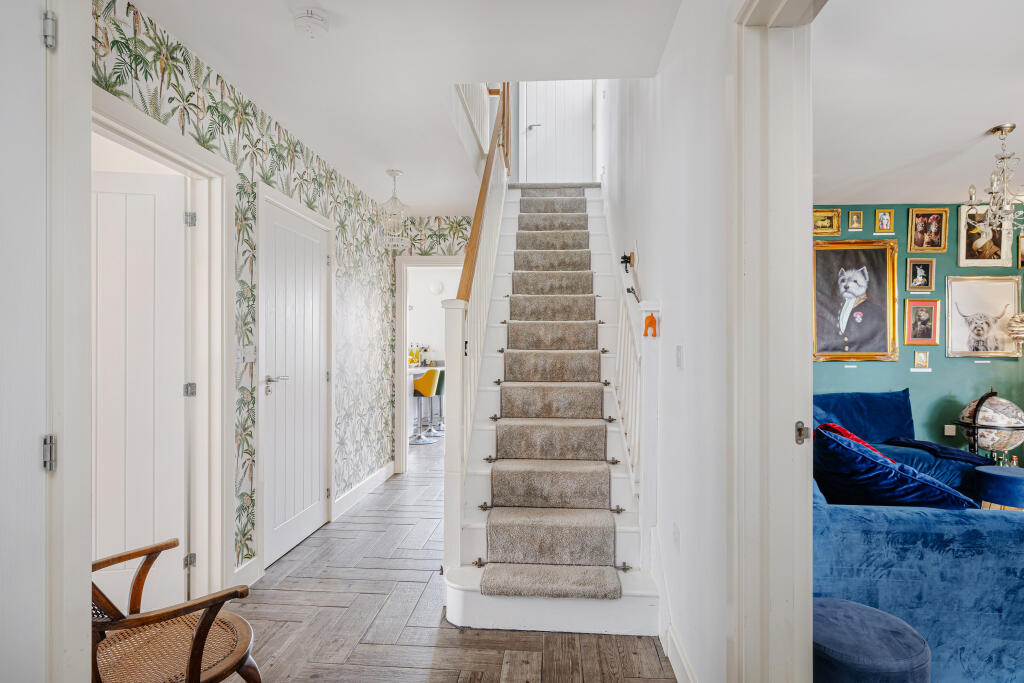 Additional property image - Nuthatch Place, Stansted, CM24