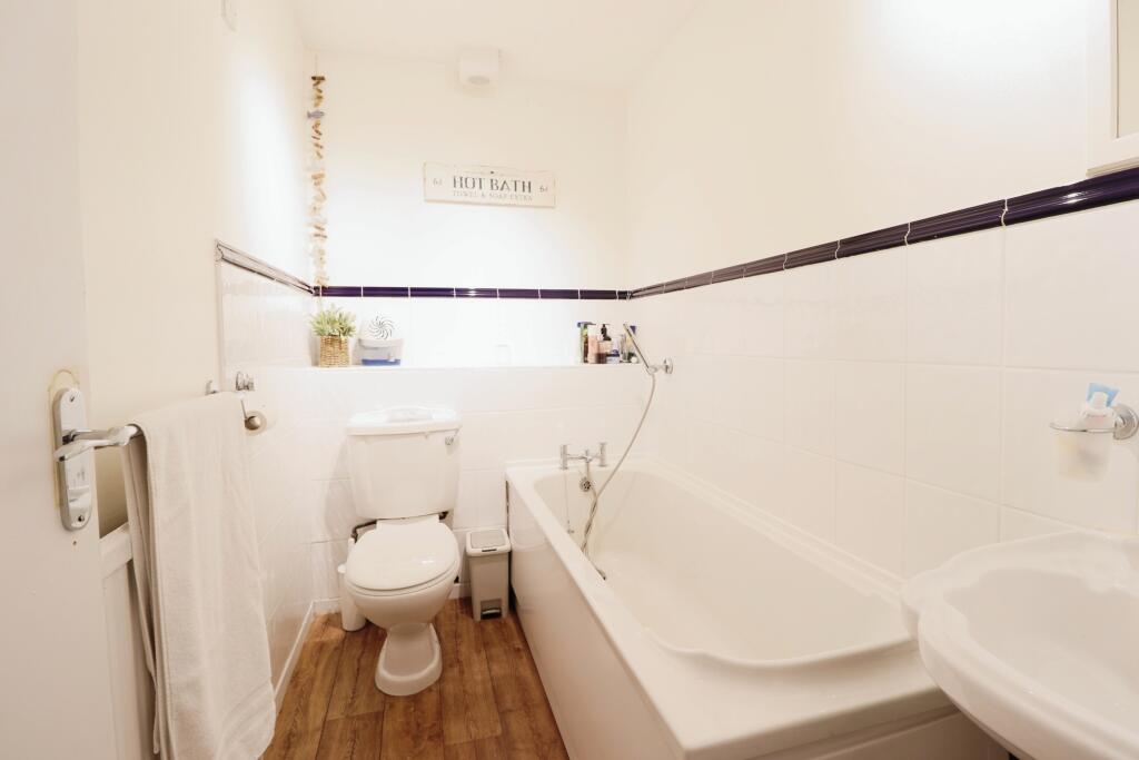 Additional property image - Rowhedge, Brentwood, CM13