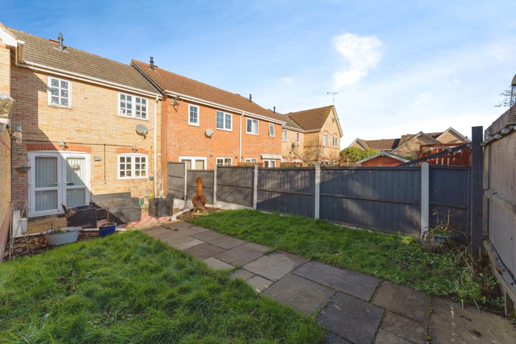 Additional property image - Horsham Close, Haverhill, CB9