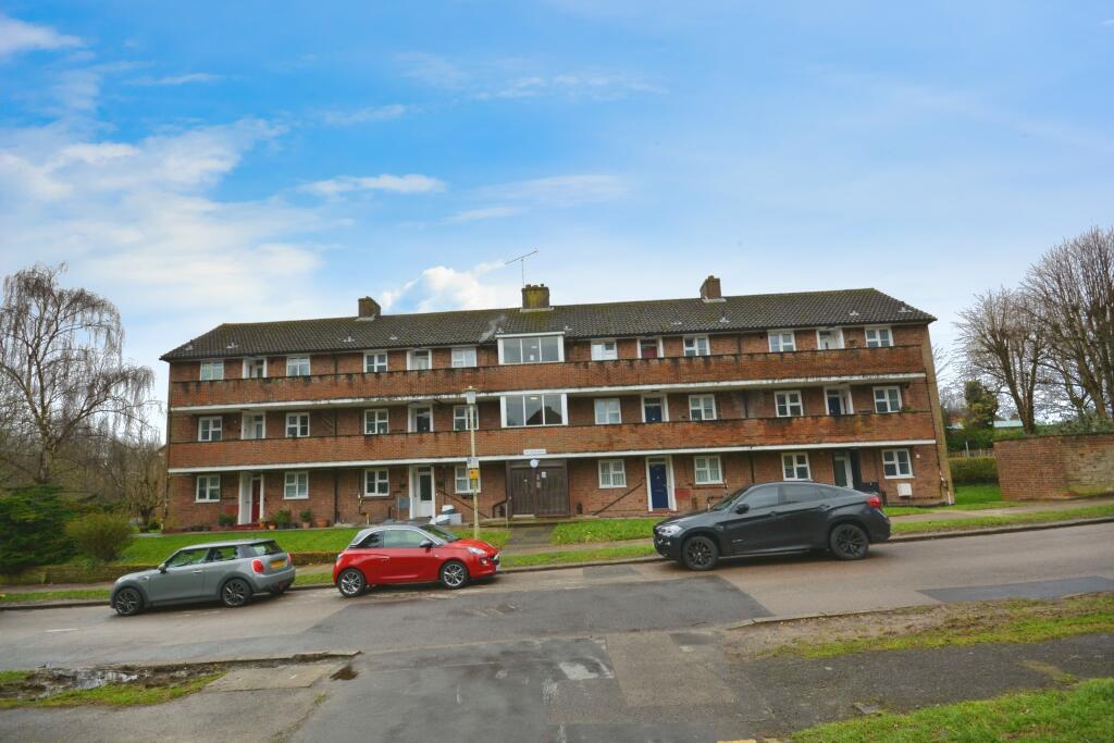 Additional property image - Springfields, Welwyn Garden City, AL8