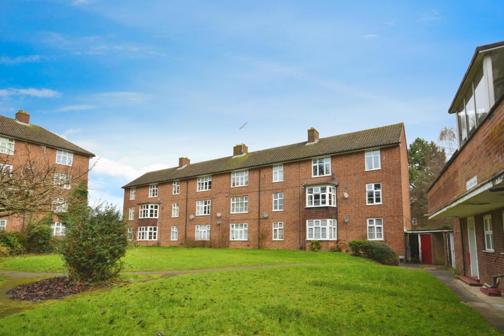 Additional property image - Springfields, Welwyn Garden City, AL8