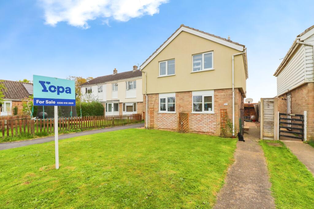 Main image of property: Beech Way, Diss, IP21