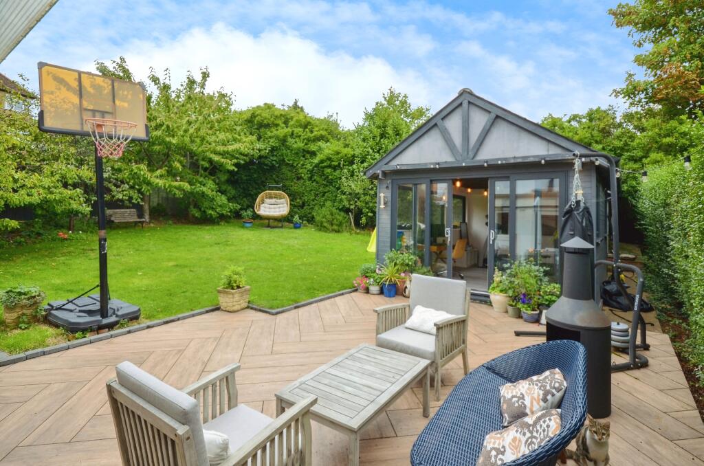 Main image of property: Buck Lane, London, NW9