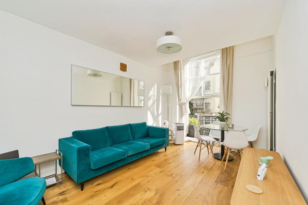 Main image of property: Gloucester Terrace, London, W2