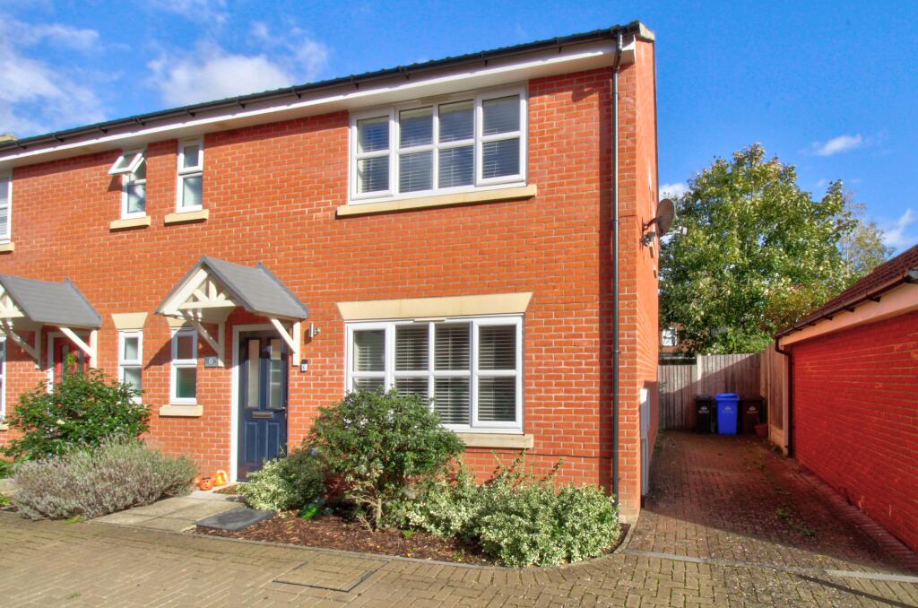 Main image of property: Nursery Gardens, Ipswich, IP4