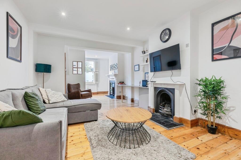 Main image of property: Granta Terrace, Great Shelford, Cambridge, CB22