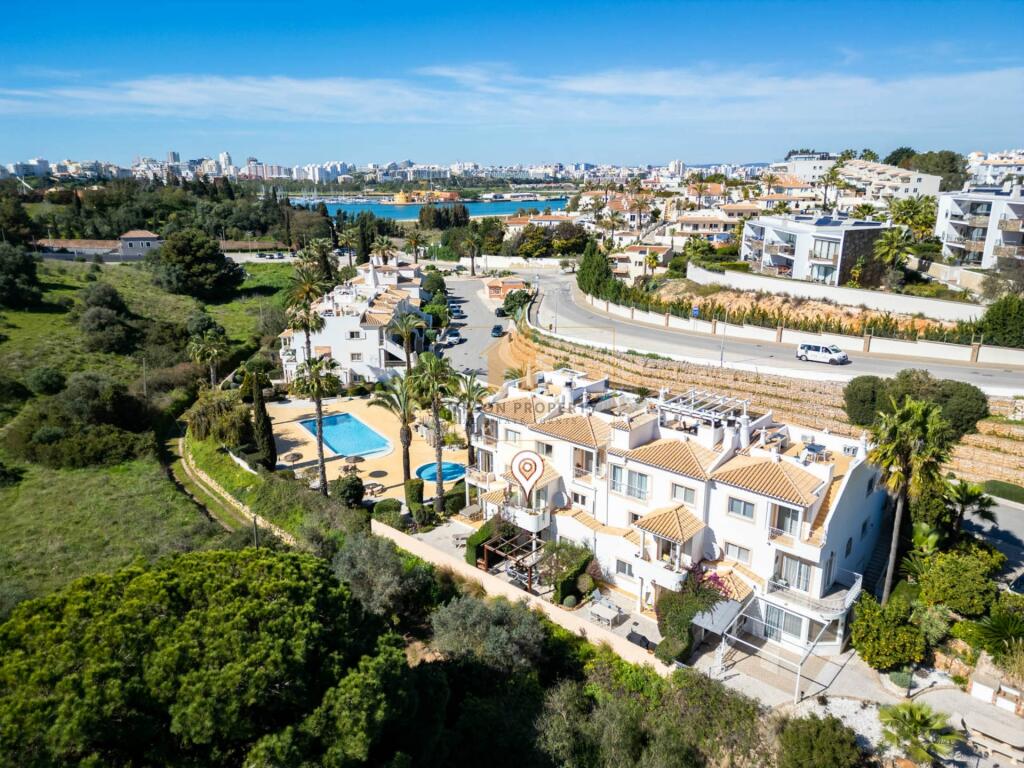 4 bedroom apartment for sale in Ferragudo, Algarve, Portugal