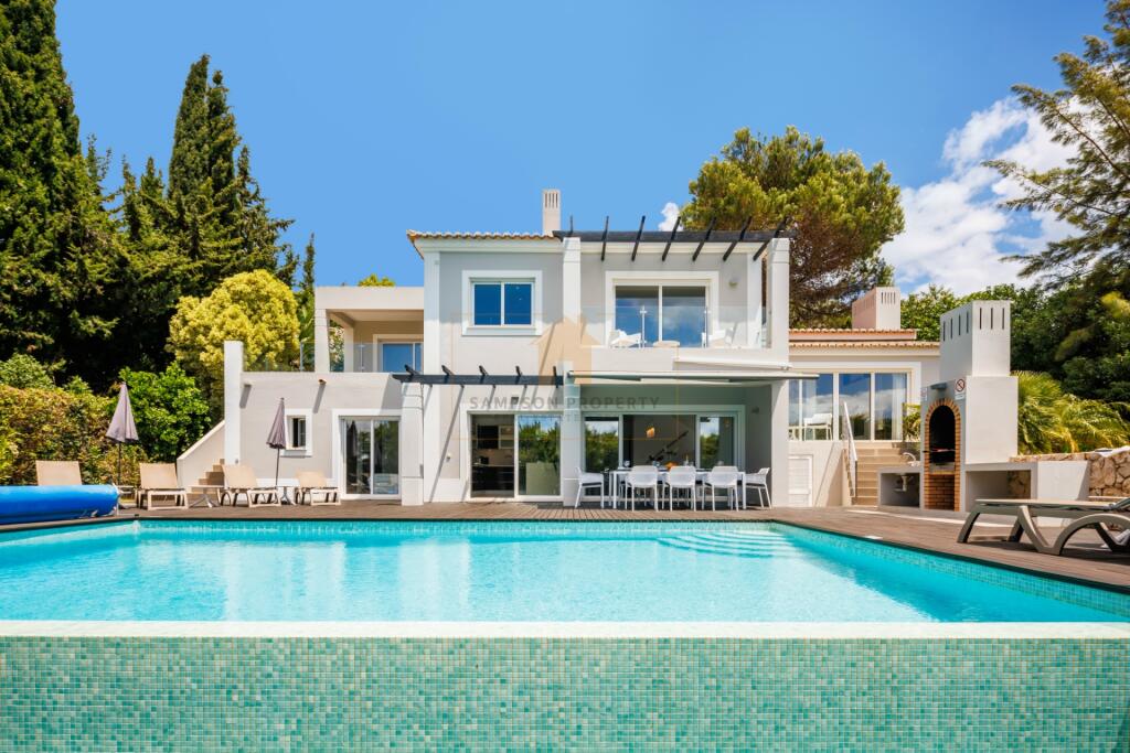 Main image of property: Carvoeiro, Algarve