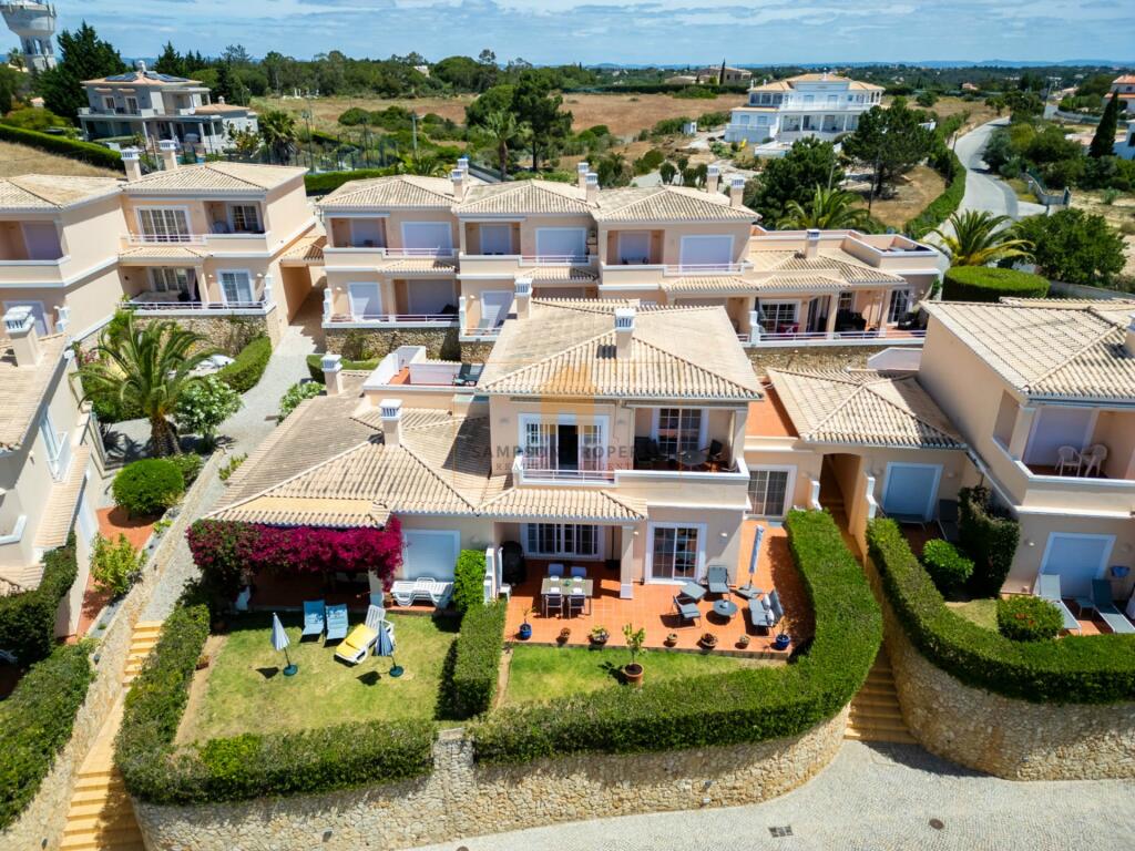 Main image of property: Algarve, Lagoa