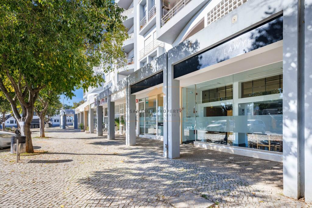 Main image of property: Algarve, Lagoa