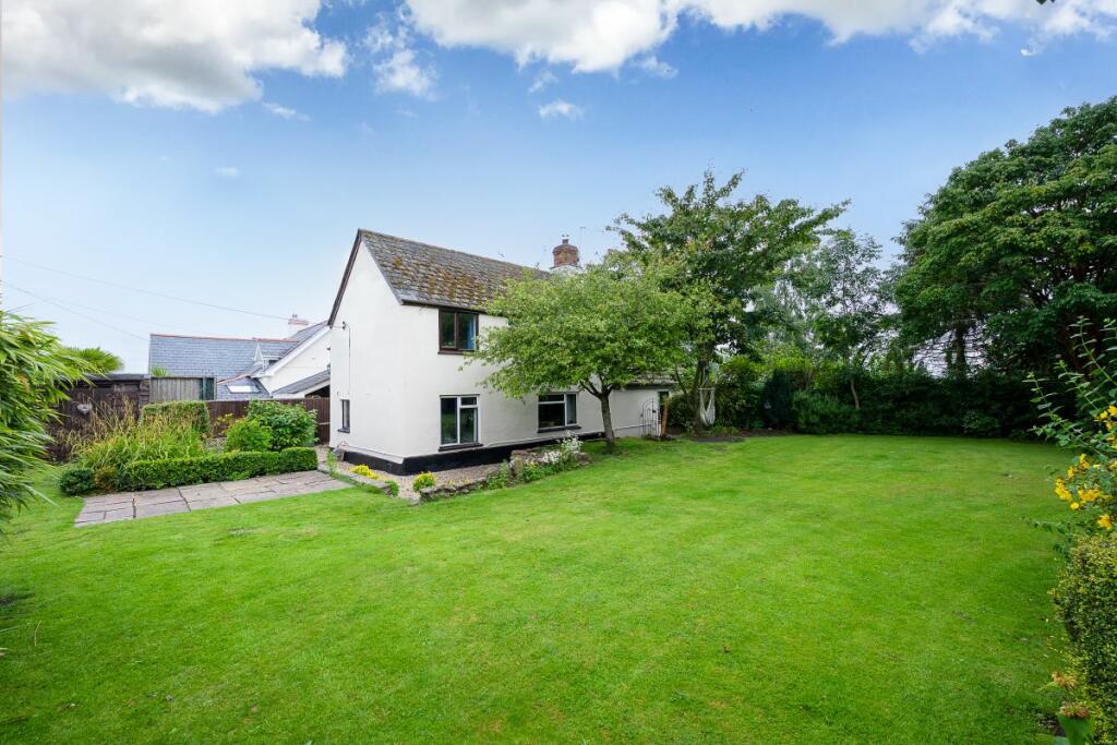 Main image of property: Hill Top, Ross-on-Wye, HR9 6AW